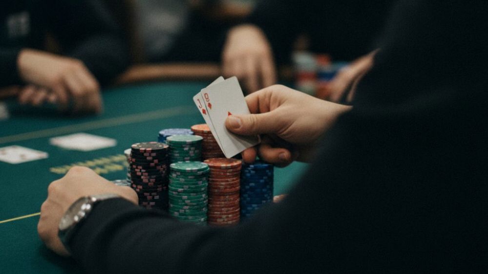 Tongits Mistakes: 9 Errors That Cost You Every Hand